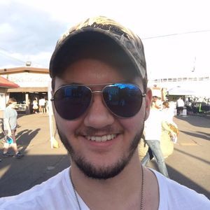 Meet your Posher, Isaiah